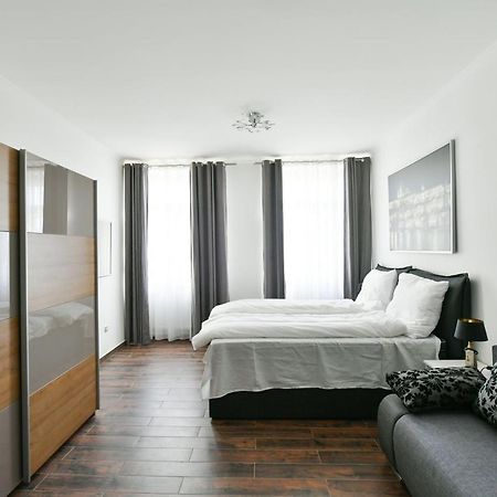 Apartmany Na Namesti 85 Jindřichŭv Hradec Zewnętrze zdjęcie