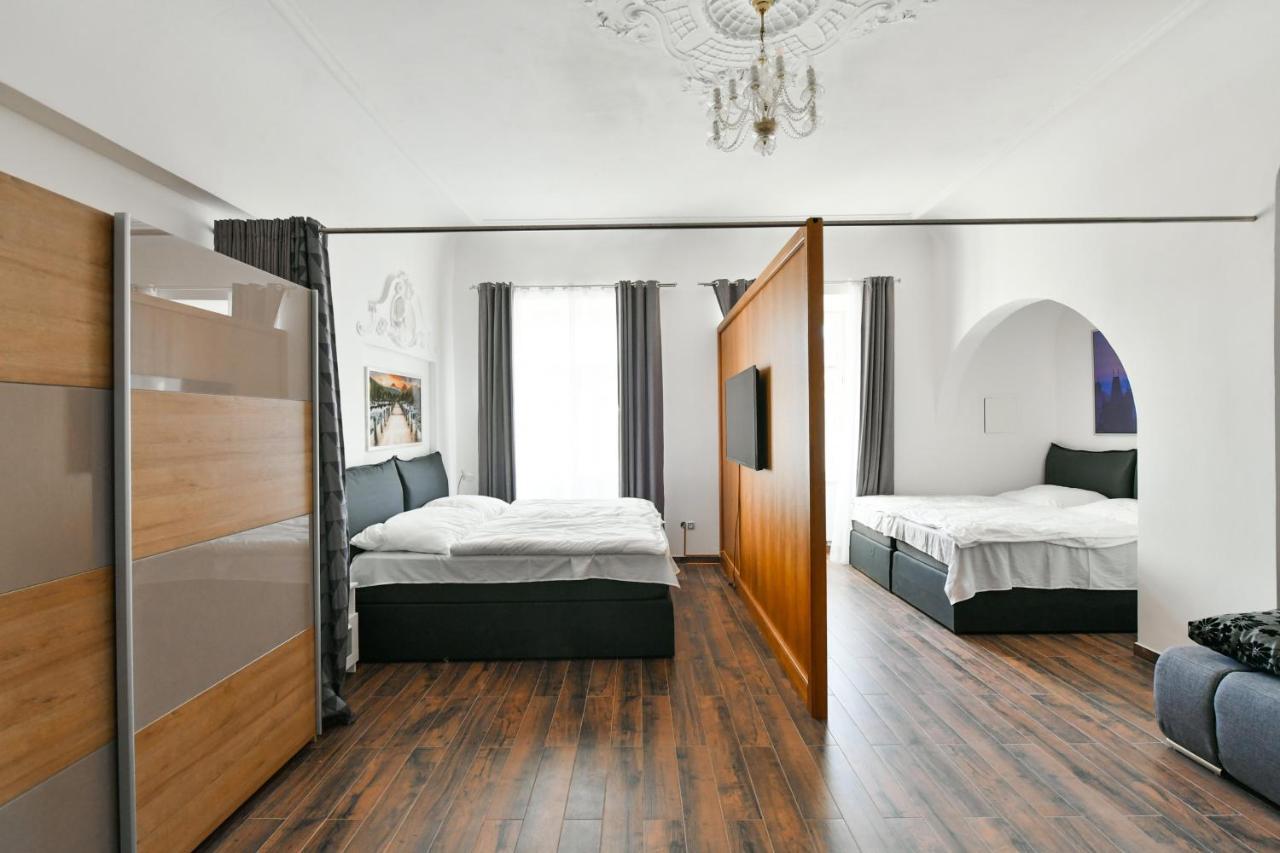 Apartmany Na Namesti 85 Jindřichŭv Hradec Zewnętrze zdjęcie