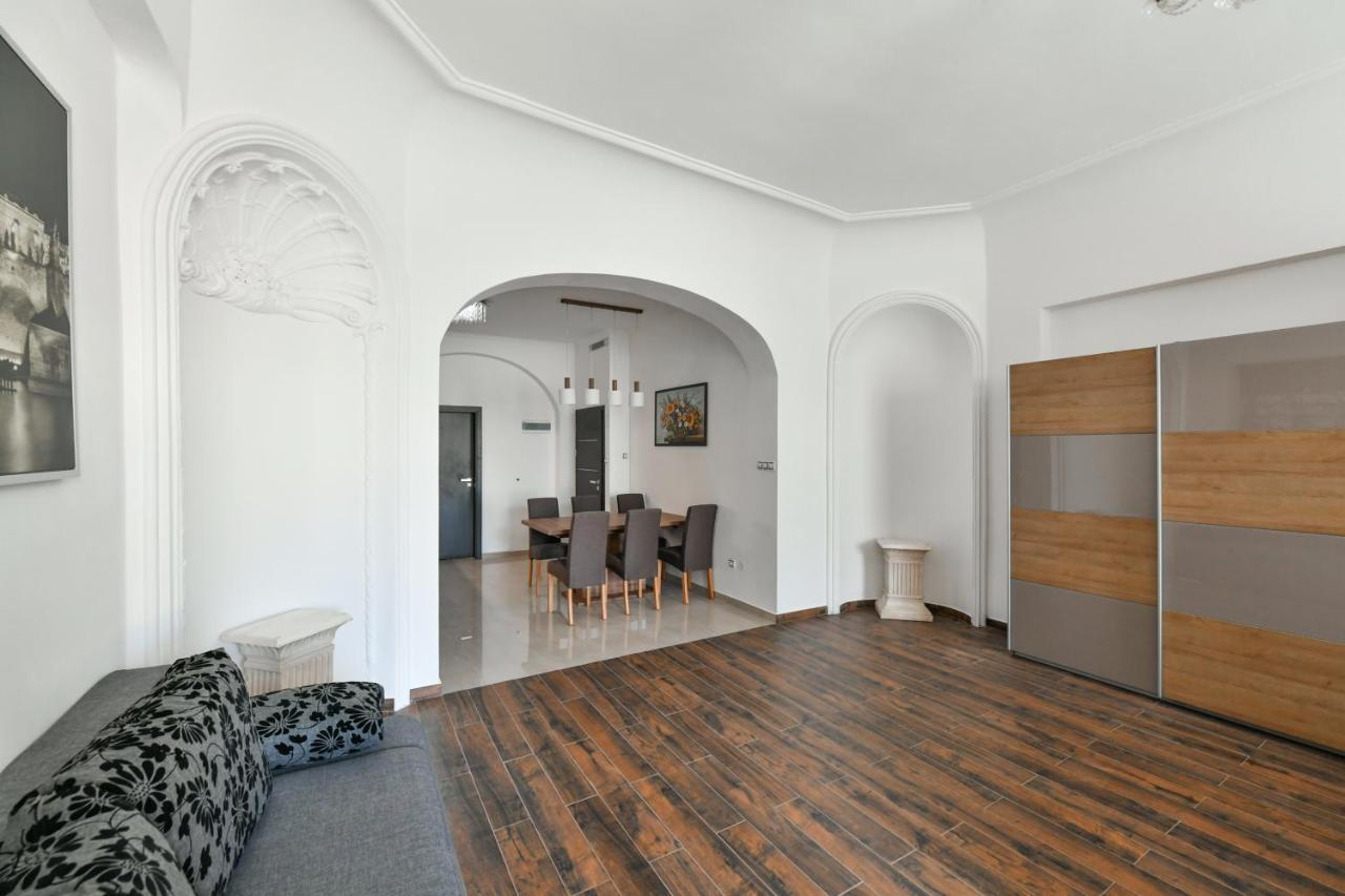 Apartmany Na Namesti 85 Jindřichŭv Hradec Zewnętrze zdjęcie