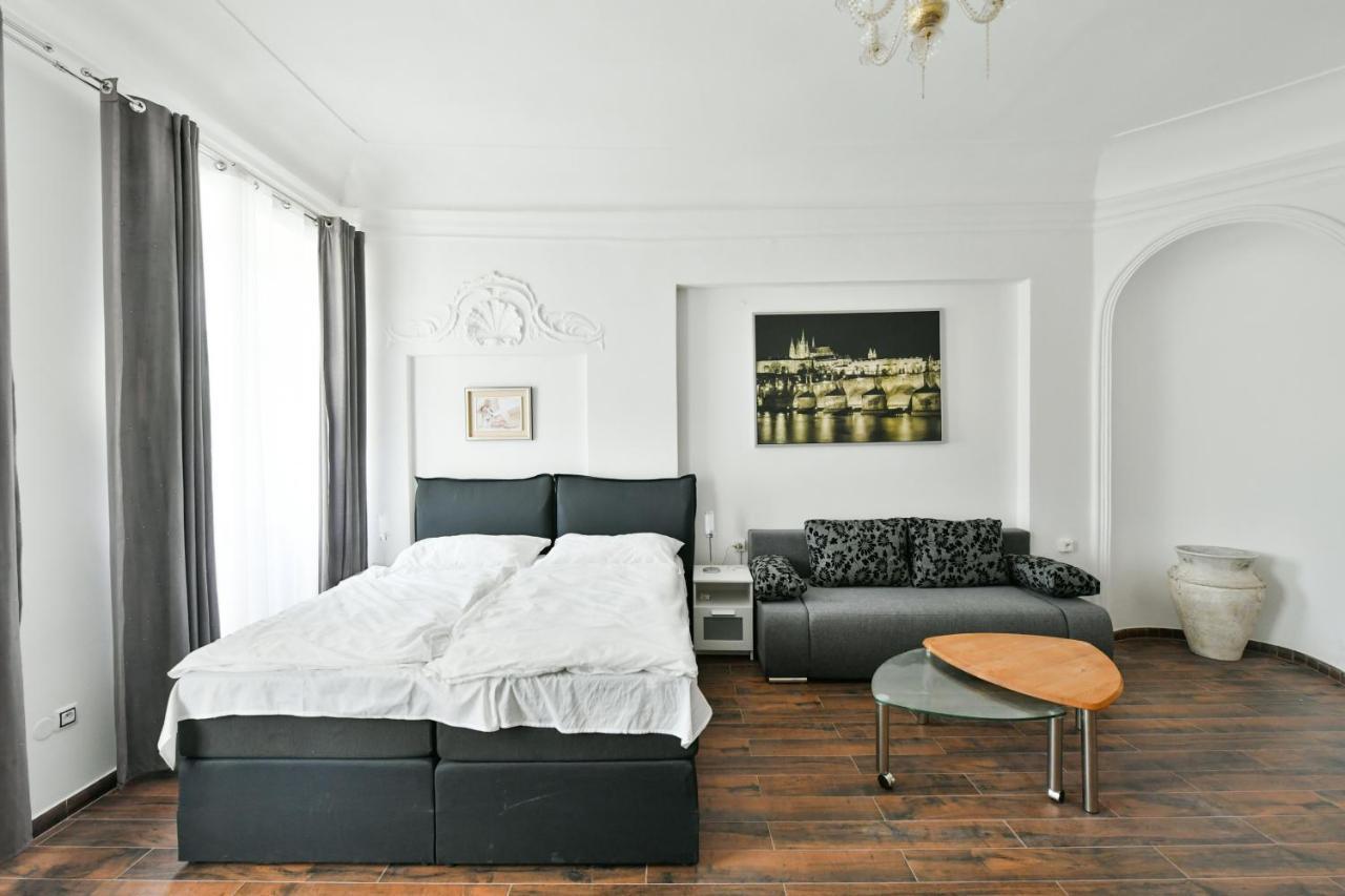 Apartmany Na Namesti 85 Jindřichŭv Hradec Zewnętrze zdjęcie