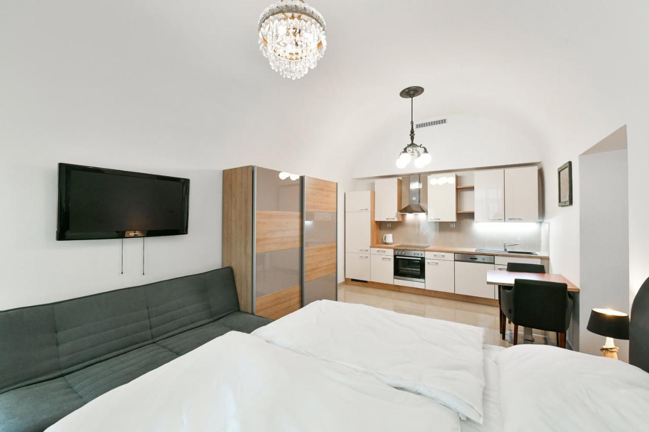 Apartmany Na Namesti 85 Jindřichŭv Hradec Zewnętrze zdjęcie