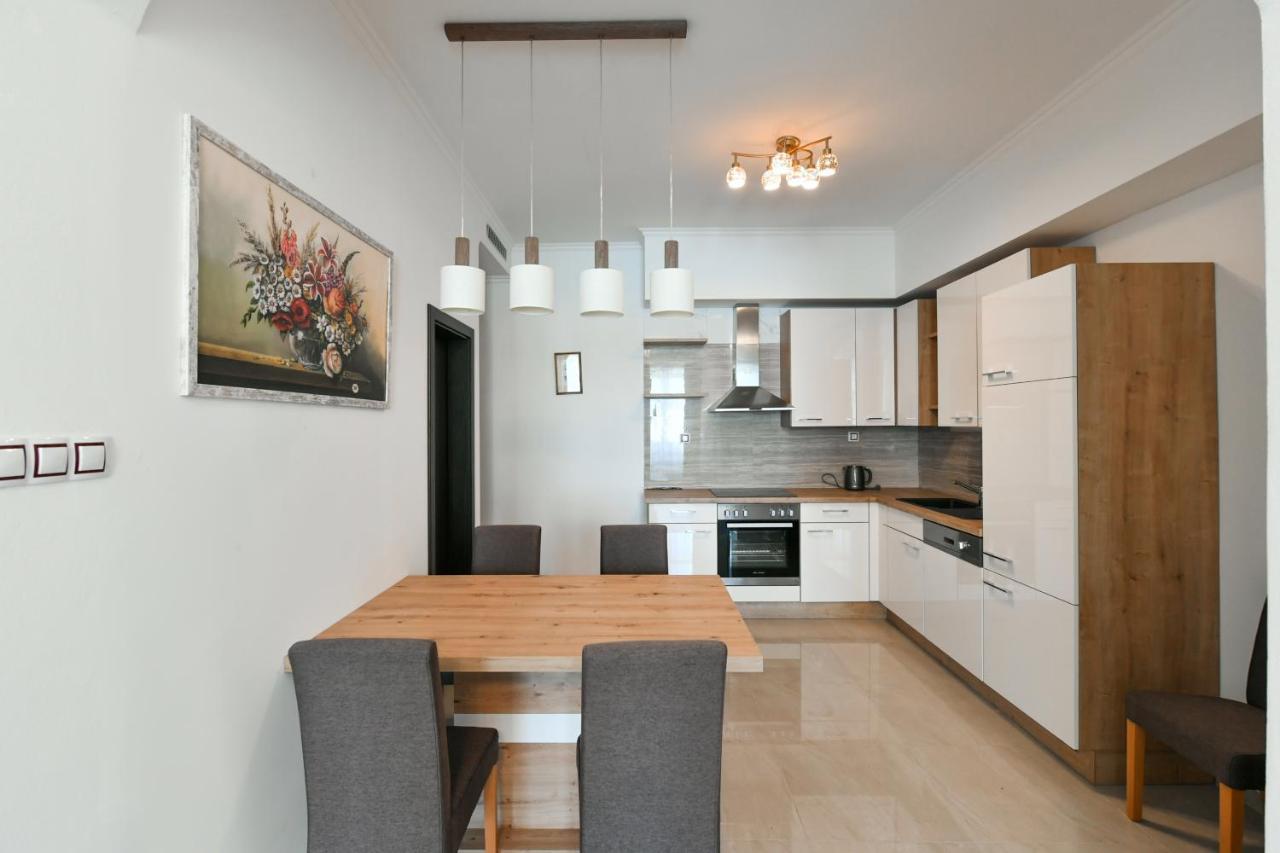 Apartmany Na Namesti 85 Jindřichŭv Hradec Zewnętrze zdjęcie