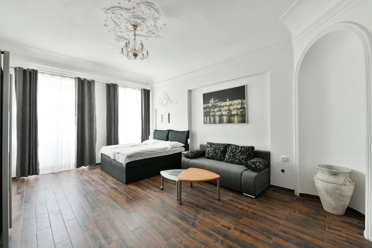 Apartmany Na Namesti 85 Jindřichŭv Hradec Zewnętrze zdjęcie