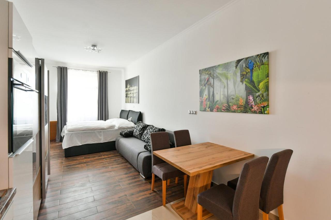 Apartmany Na Namesti 85 Jindřichŭv Hradec Zewnętrze zdjęcie