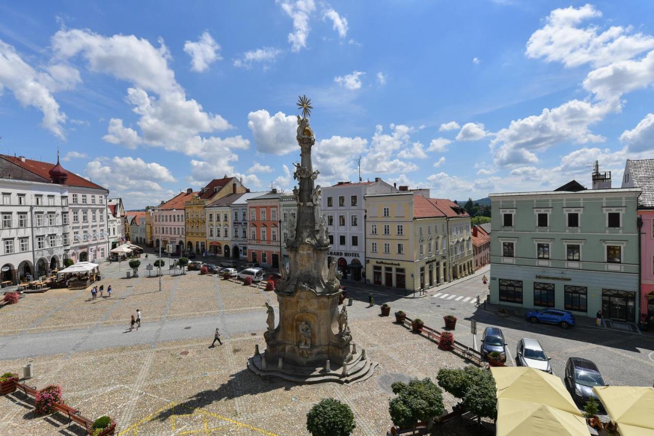 Apartmany Na Namesti 85 Jindřichŭv Hradec Zewnętrze zdjęcie