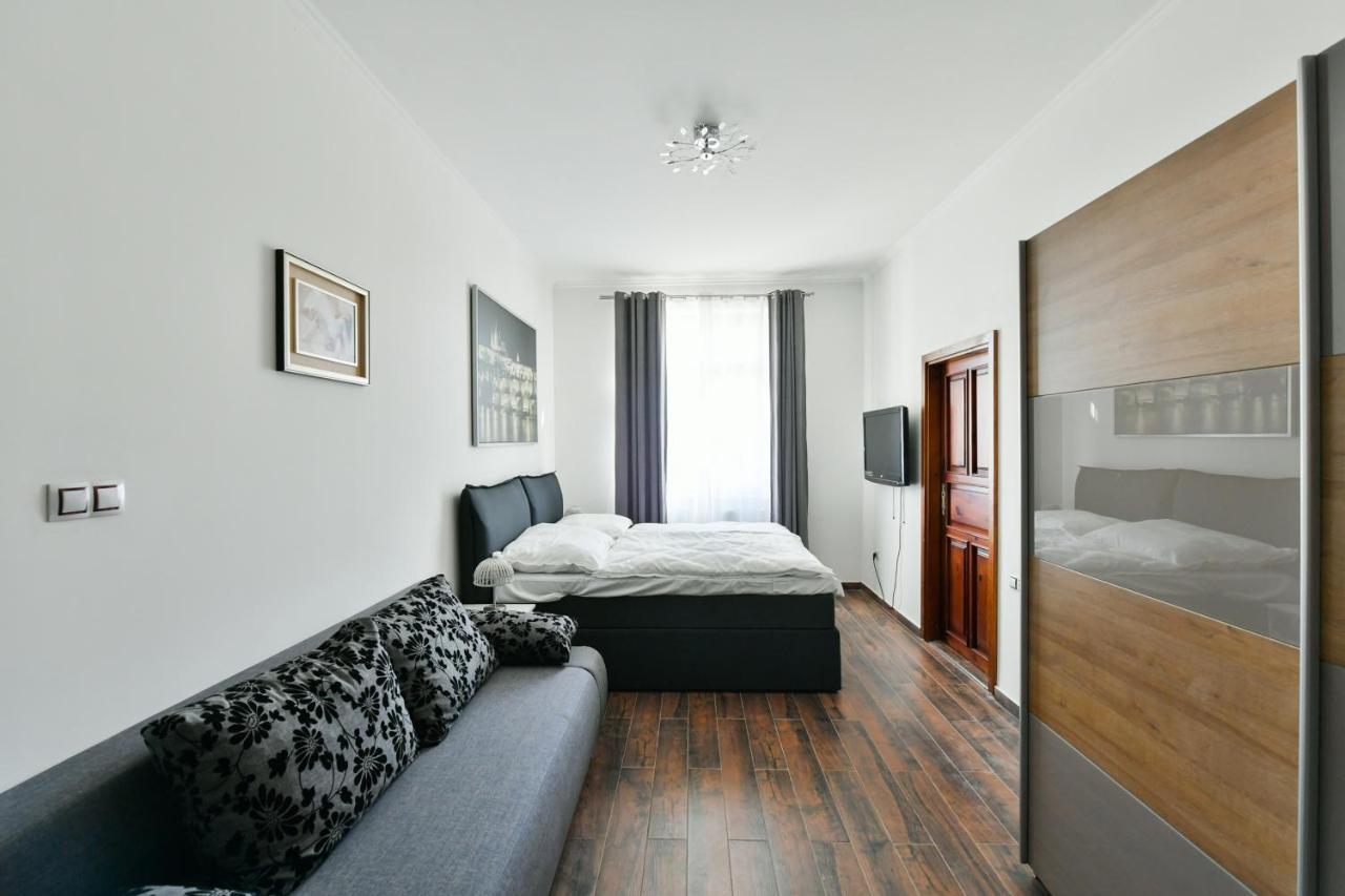 Apartmany Na Namesti 85 Jindřichŭv Hradec Zewnętrze zdjęcie
