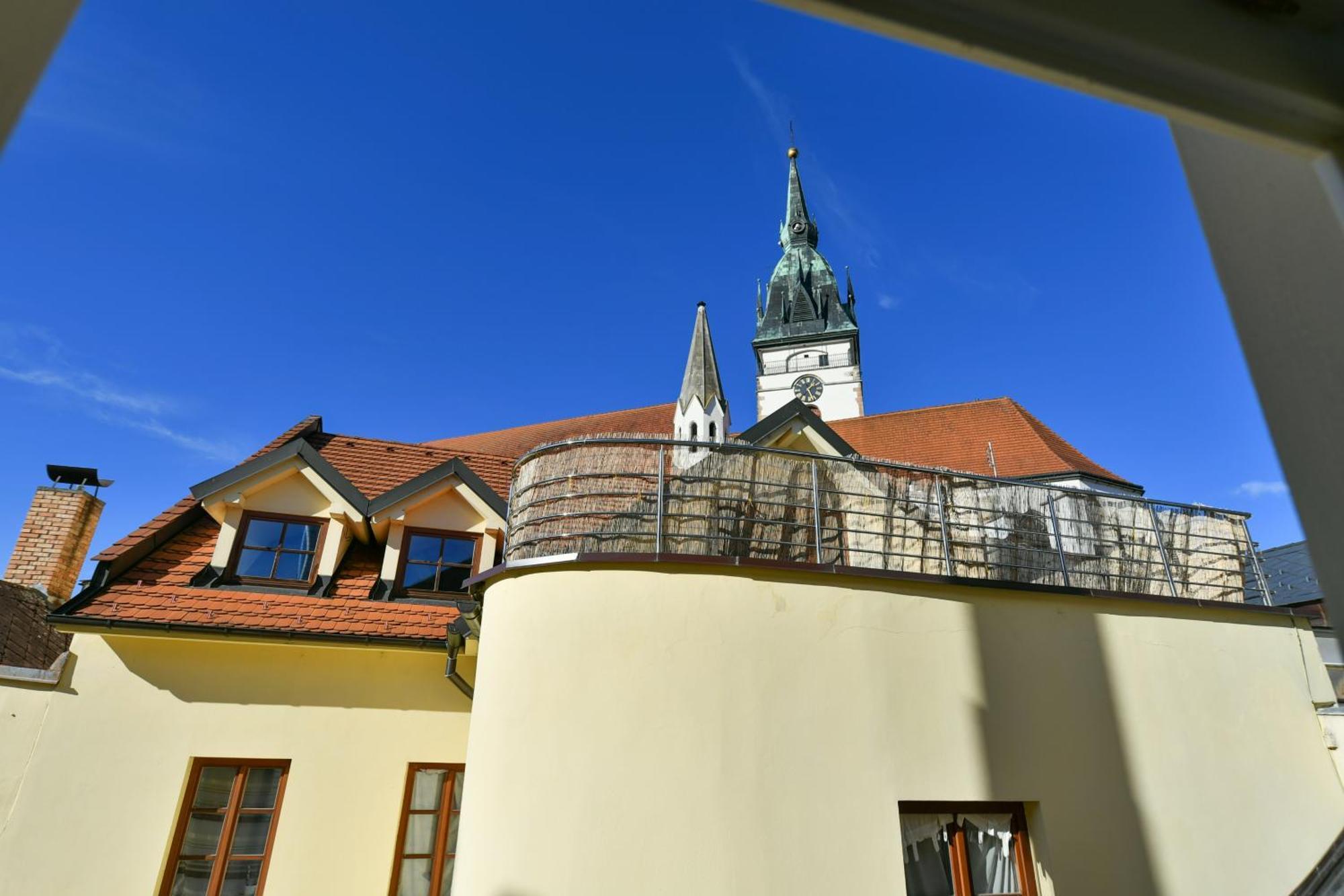 Apartmany Na Namesti 85 Jindřichŭv Hradec Pokój zdjęcie